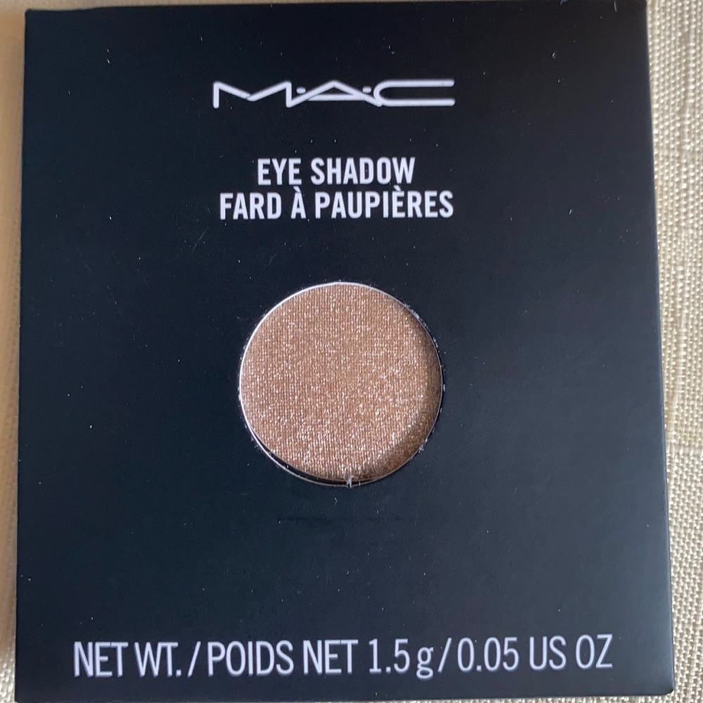 Mac eyeshadow